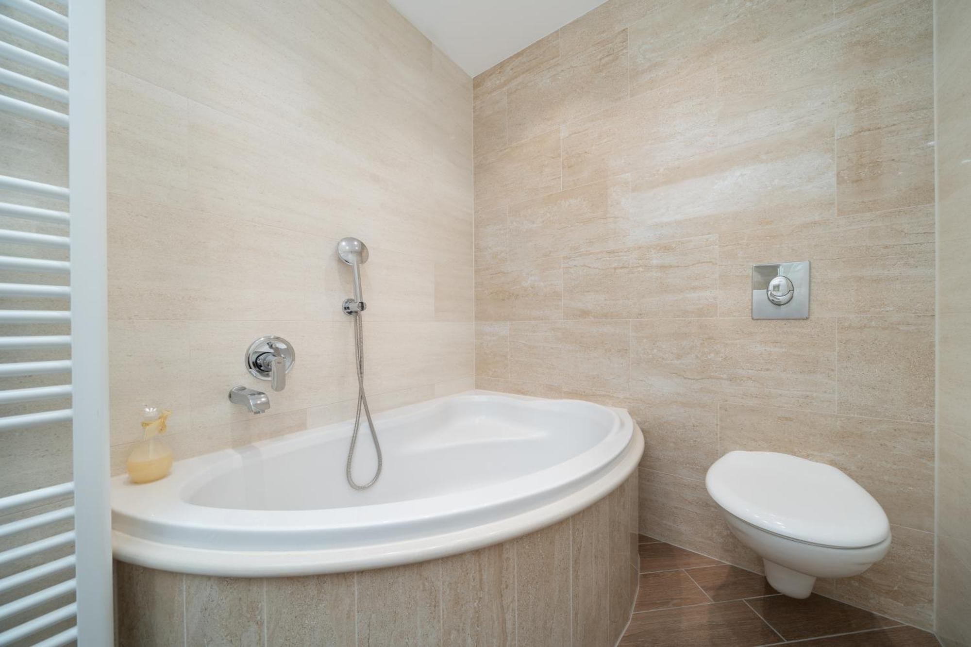 Apartment Ana Макарска Экстерьер фото