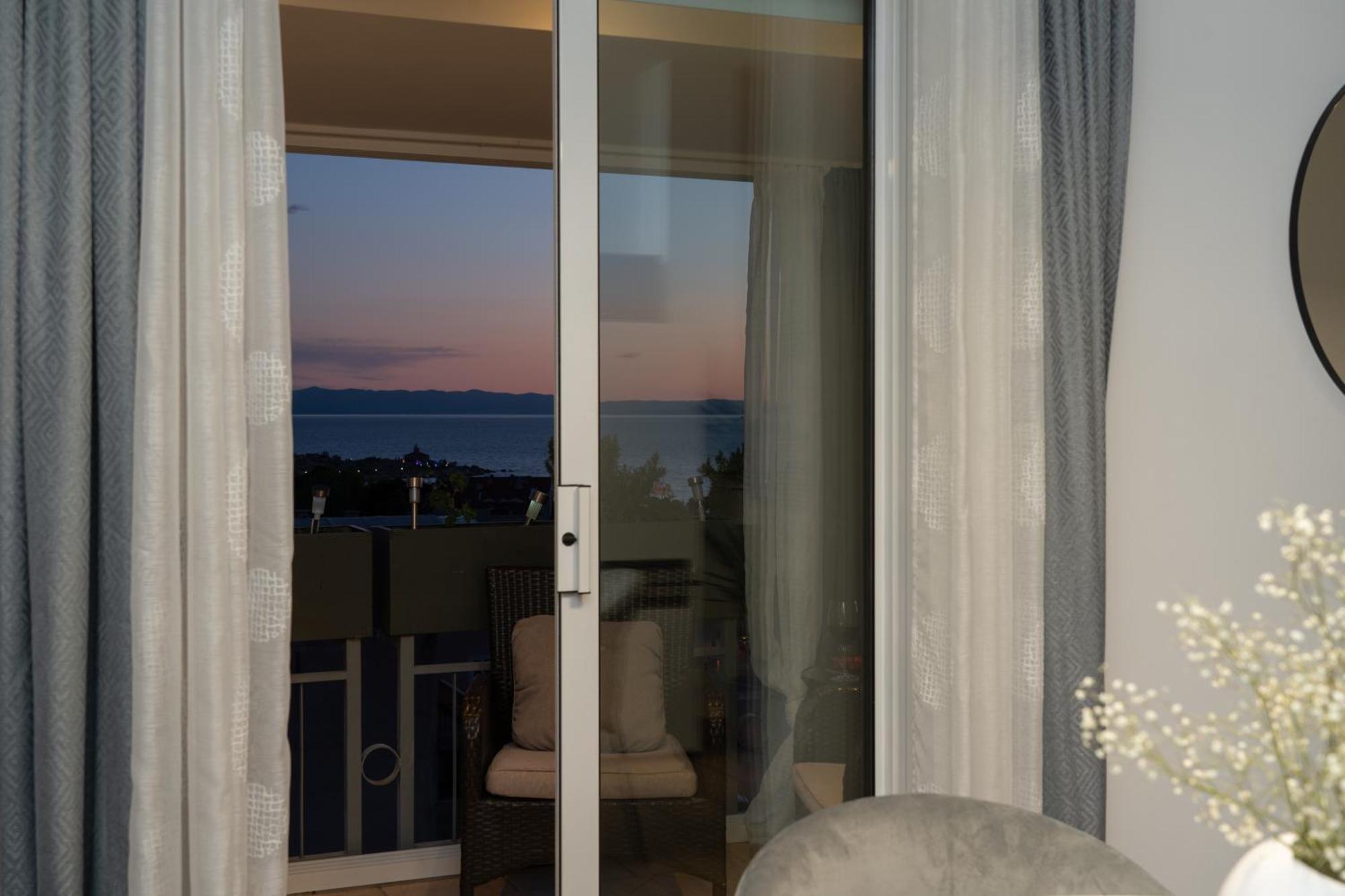 Apartment Ana Макарска Экстерьер фото