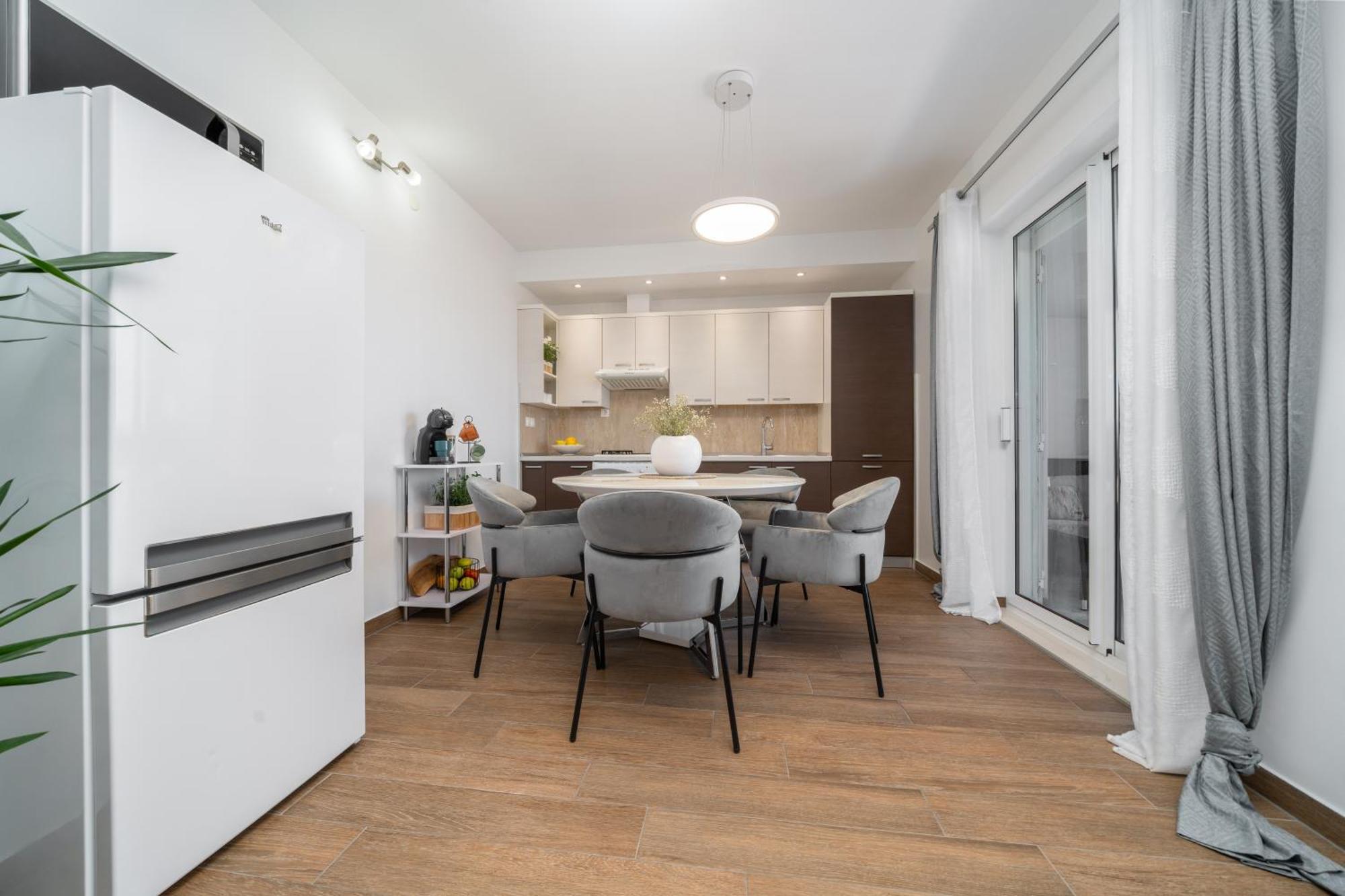 Apartment Ana Макарска Экстерьер фото